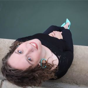 Meet your Posher, Libby